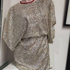 Jessica Howard Beige Sequin Dress